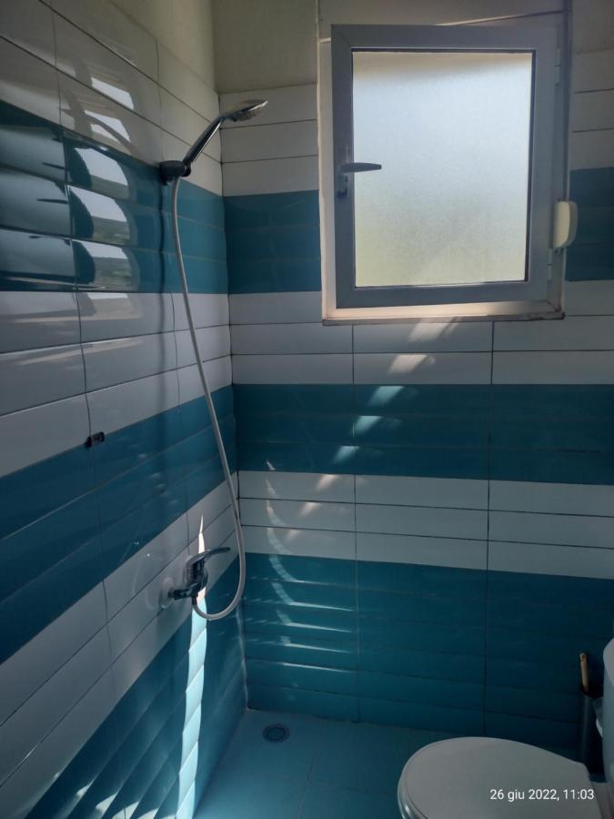 Vila Oliven Vlorë Buitenkant foto