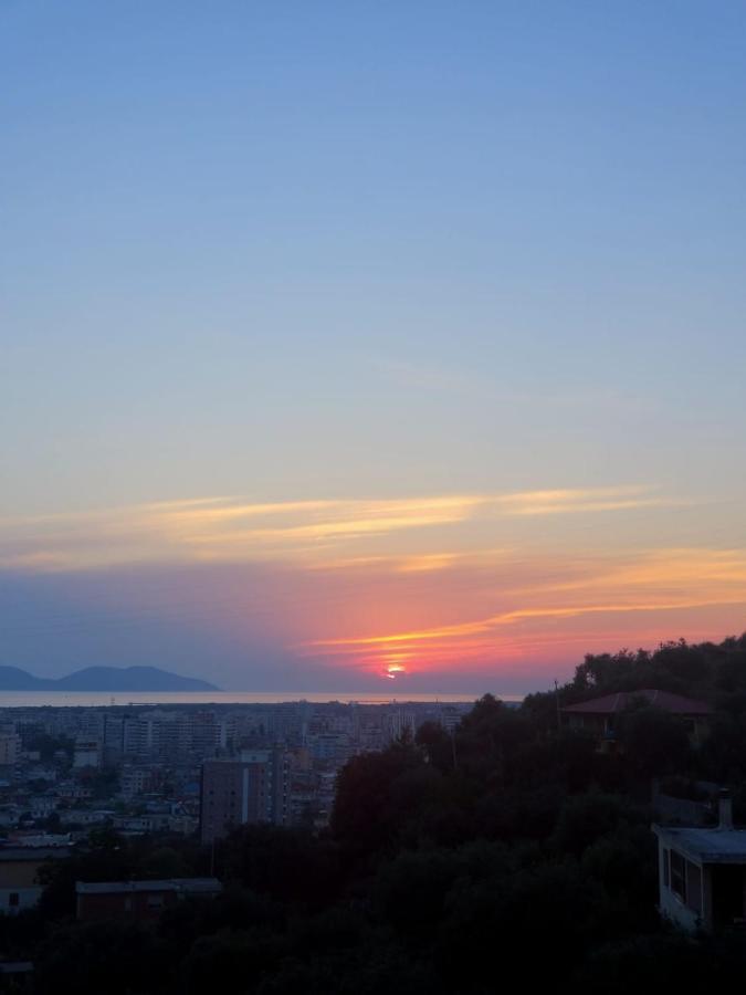 Vila Oliven Vlorë Buitenkant foto